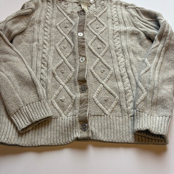 Orvis Women's Light Gray Cable Knit Cardigan Sweater Size Medium - Picture 7 of 7